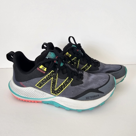 New Balance Dynasoft Nitrel V4 Women's Trail Running Shoes - Picture 1 of 8